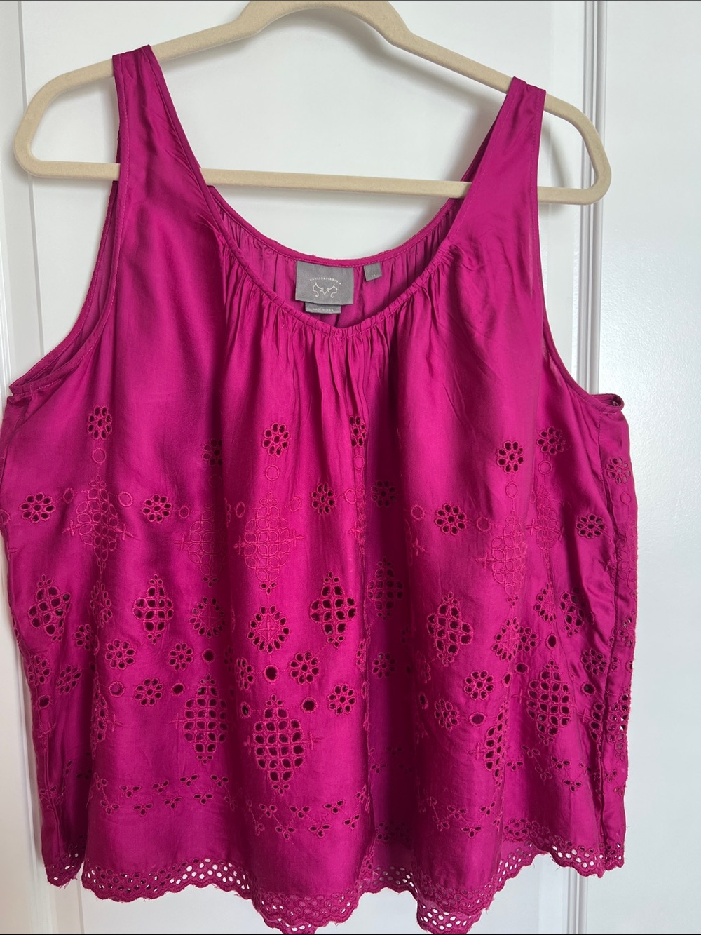 Embroidered Eyelet Camisole Tank - Fuchsia